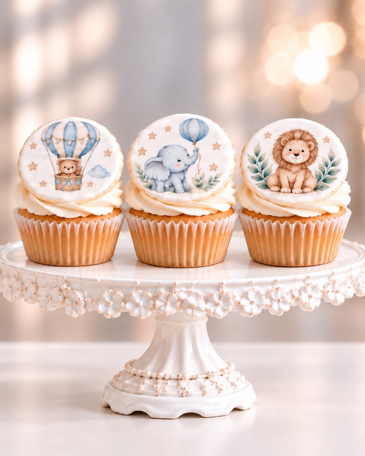 Safari — edible fondant design on cupcakes